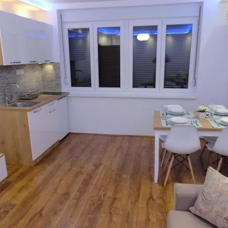 Apartment Opal City Center Free Parking Belgrade